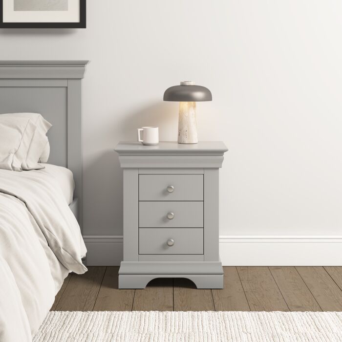 BORDEAUX 3 DRAWER BEDSIDE
